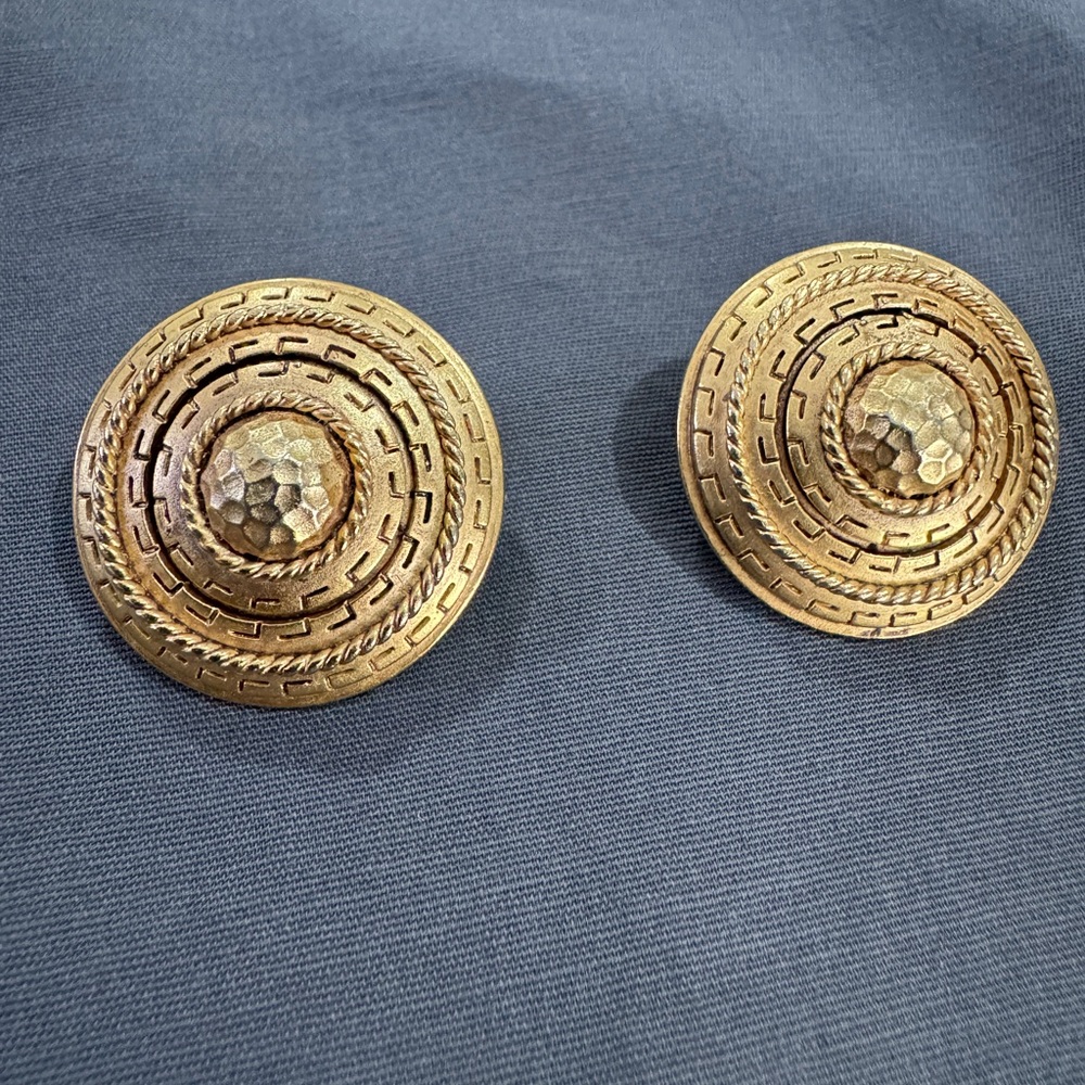 Oscar de la Renta round earrings vintage